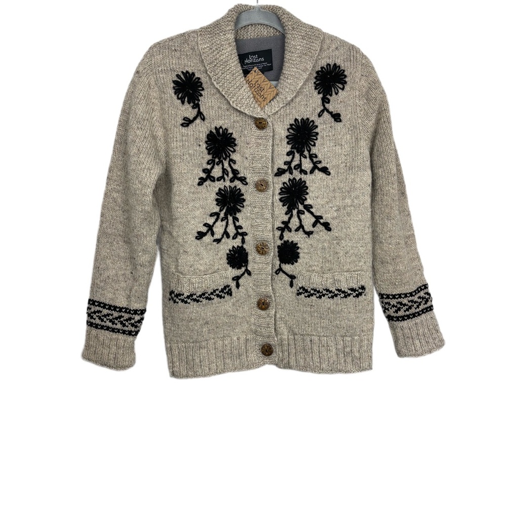 NWT Women’s Lost Horizons Hand Knit in Nepal Wool embroidered Cardigan Small